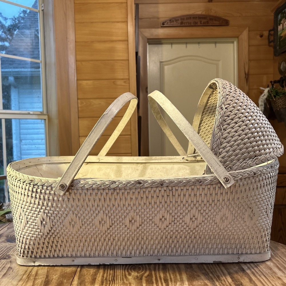 Vintage Woven White Wicker Baby Bassinet with Canopy